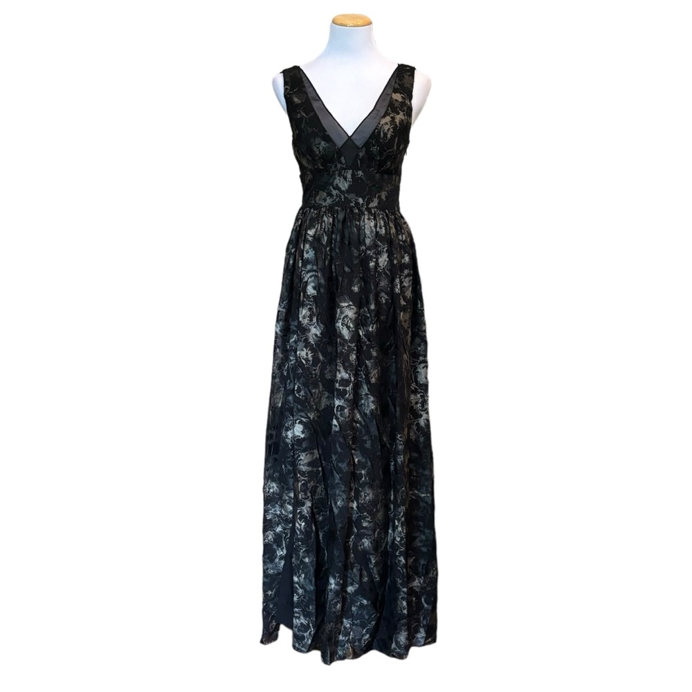 Vera Wang Black Gold Metallic Long Dress Size 4